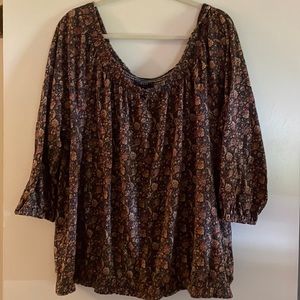 3/4 length sleeve Chaps Blouse w flowered print